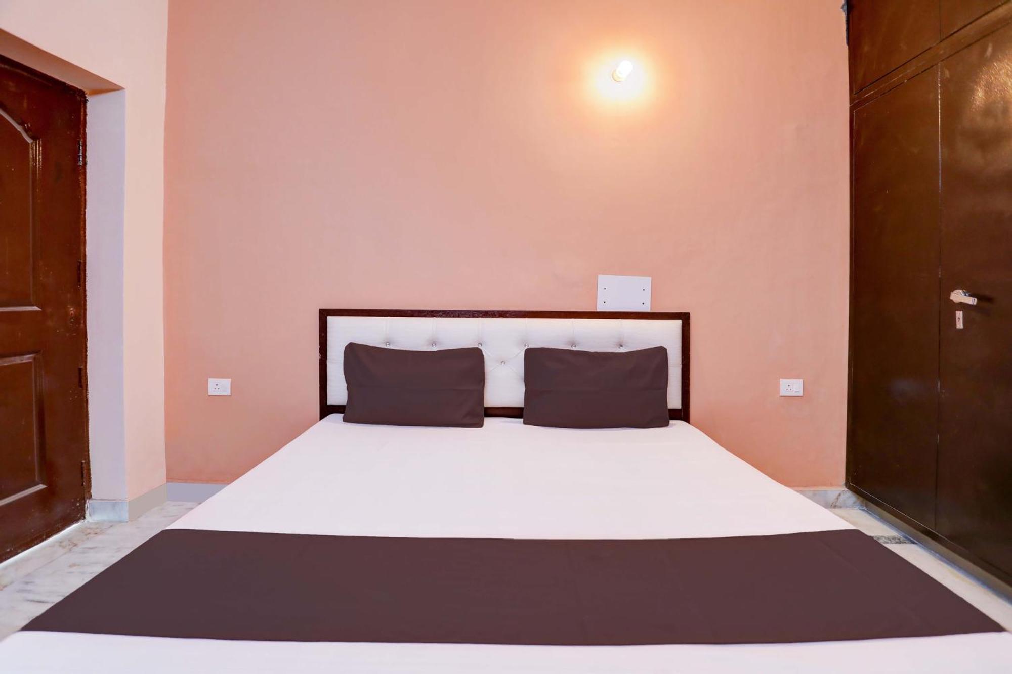 Hotel O Tilak Hotel 24 Sector 27 Near By Vinayak Hospital Gali No-6 Noida Luaran gambar